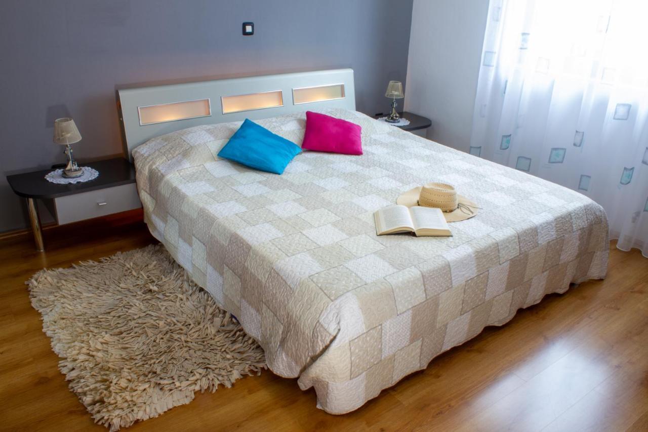 Room Adry Rovinj Exteriör bild