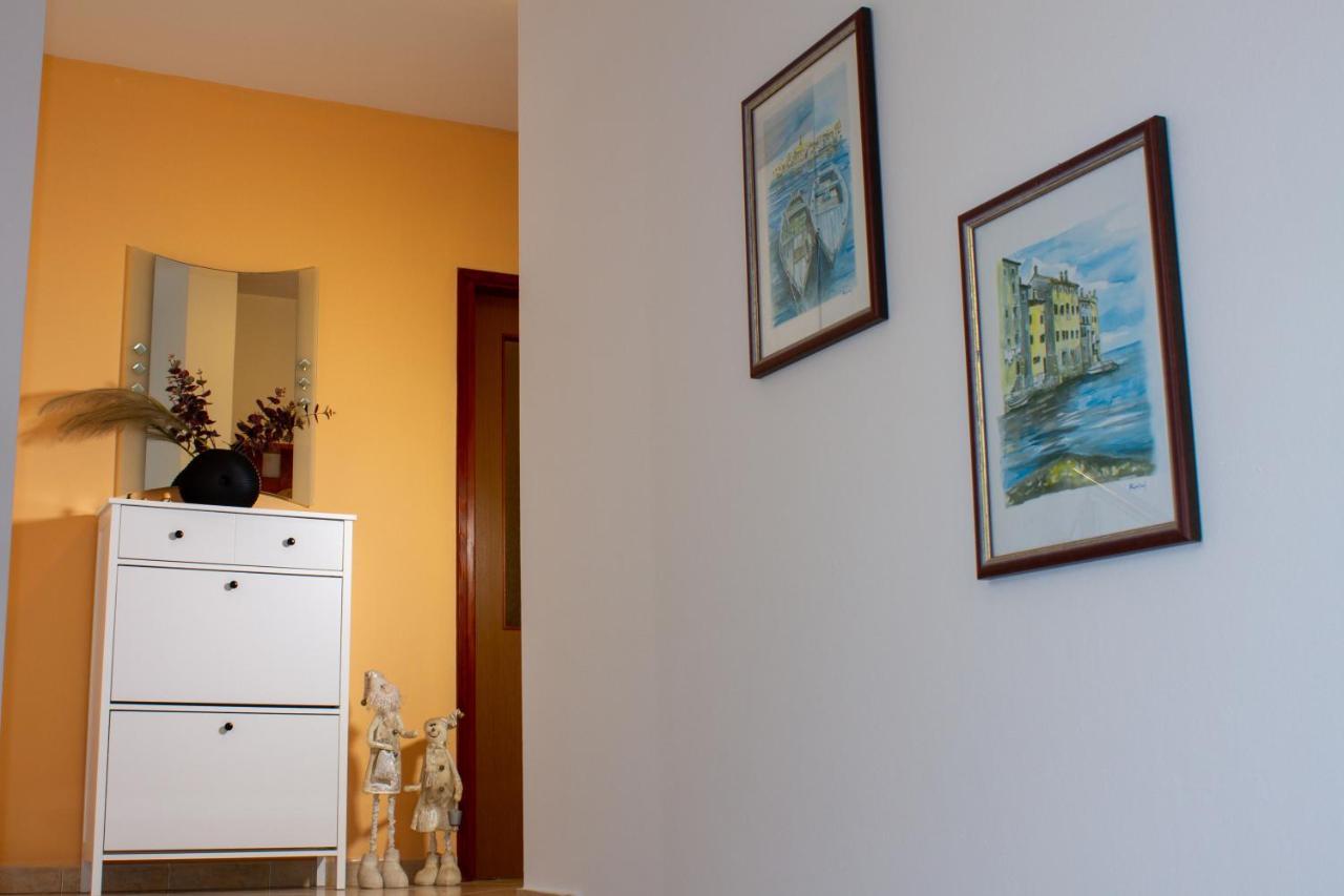 Room Adry Rovinj Exteriör bild